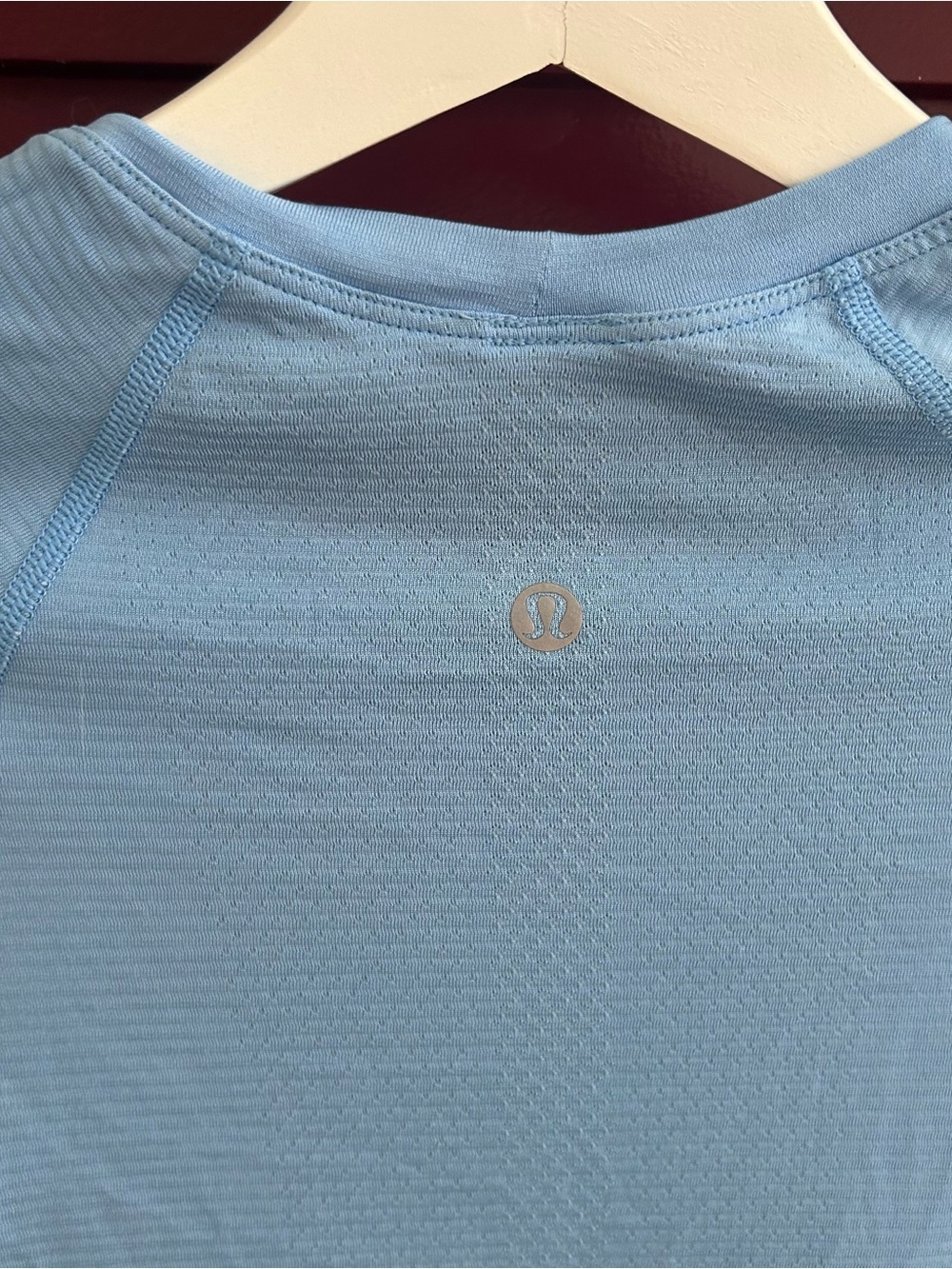 lululemon athletica Light Blue Long-Sleeve Crew Athletic Top - Picture 4 of 4